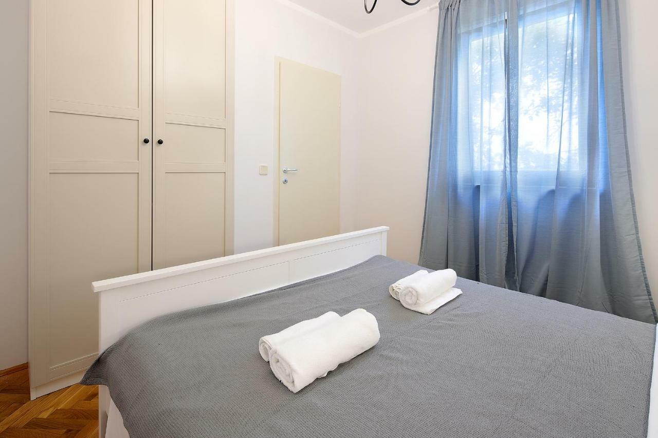 Moro Apartment Malinska Ngoại thất bức ảnh